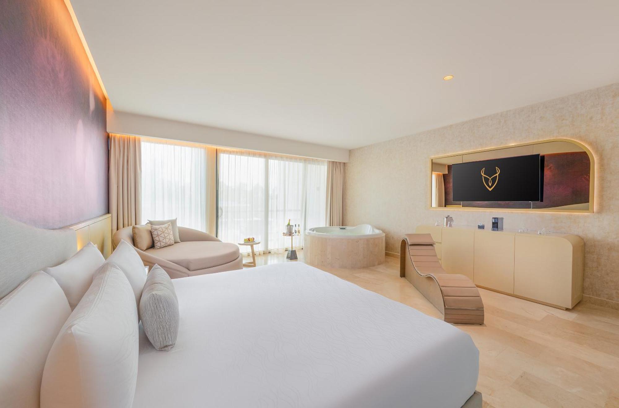 Desire Riviera Maya 4*